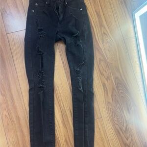 Aeropostale Black Distressed Skinny Jeans